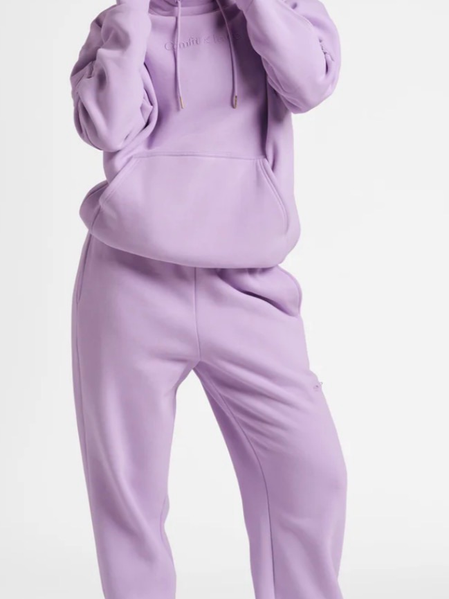 Brand New Comfrt X Tarte Hoodie And Sweatpants